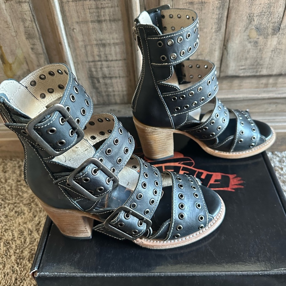 Freebird Black Blake Size 8 New